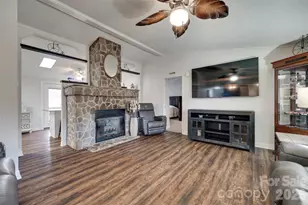 126 Catawba Winds Dr, Belmont, NC 28012 - Photo 5