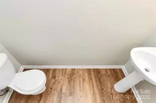 3128 Reid Brook Ln, Charlotte, NC 28208 - Photo 7