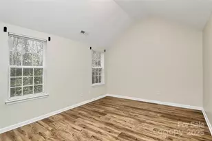 3128 Reid Brook Ln, Charlotte, NC 28208 - Photo 13