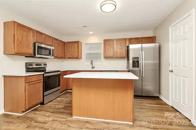 3128 Reid Brook Lane, Charlotte, NC 28208 - Photo 9