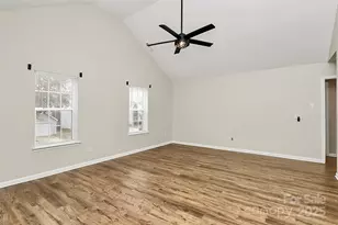 3128 Reid Brook Ln, Charlotte, NC 28208 - Photo 15