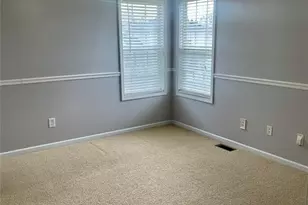 3823 Thomas Ridge Dr, Charlotte, NC 28269 - Photo 9