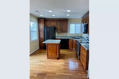 3823 Thomas Ridge Drive, Charlotte, NC 28269 - Photo 23