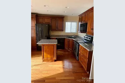 3823 Thomas Ridge Drive, Charlotte, NC 28269 - Photo 27