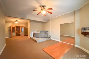 1011 21st Ave NE, Hickory, NC 28601 - Photo 25