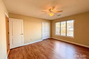 1011 21st Ave NE, Hickory, NC 28601 - Photo 19