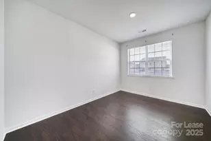 4918 Traynor Rd, Charlotte, NC 28216 - Photo 7