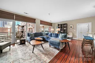 400 N Church St, Charlotte, NC 28202 - Photo 11