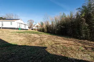 103 E Louisiana Ave, Bessemer City, NC 28016 - Photo 19