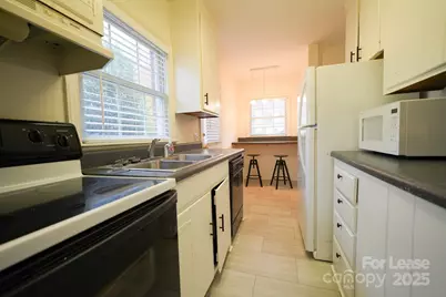 179 N Canterbury Road, Charlotte, NC 28211 - Photo 7