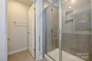 8041 Hidden Spgs Trl, Charlotte, NC 28216 - Photo 11