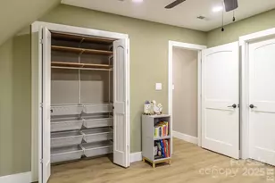 1827 Kincaid Ct, Hickory, NC 28602 - Photo 35