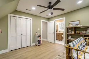 1827 Kincaid Ct, Hickory, NC 28602 - Photo 33