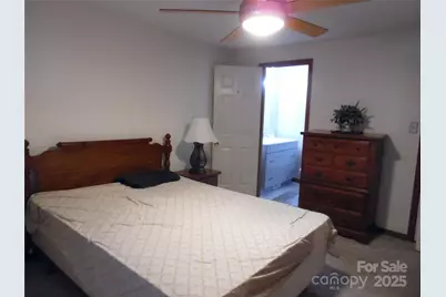 106 Belleview Drive NE, Conover, NC 28613 - Photo 15