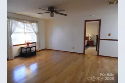 106 Belleview Drive NE, Conover, NC 28613 - Photo 7