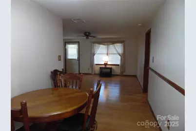 106 Belleview Drive NE, Conover, NC 28613 - Photo 9