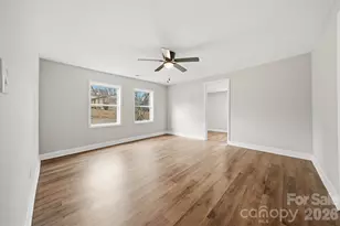 702 N 9th St, Bessemer City, NC 28016 - Photo 5