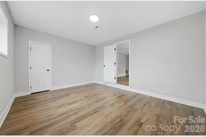 702 N 9th Street, Bessemer City, NC 28016 - Photo 23