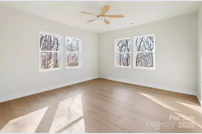 296 Carriage Summitt Way, Hendersonville, NC 28791 - Photo 15