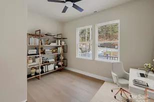 296 Carriage Summitt Way, Hendersonville, NC 28791 - Photo 7