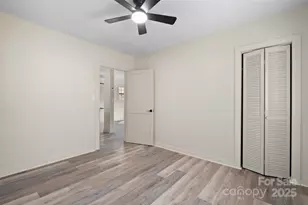 1901 Murray Rd, Canton, NC 28716 - Photo 17