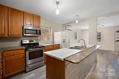 1901 Murray Road, Canton, NC 28716 - Photo 9