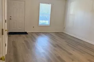 1092 22nd St NE, Hickory, NC 28601 - Photo 3