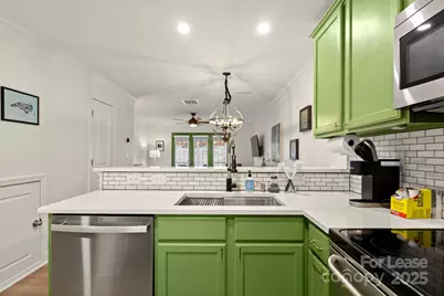 1318 Green Oaks Lane, Charlotte, NC 28205 - Photo 15