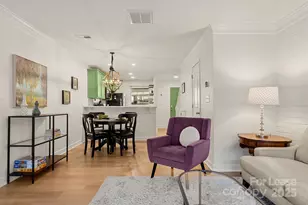 1318 Green Oaks Ln, Charlotte, NC 28205 - Photo 5