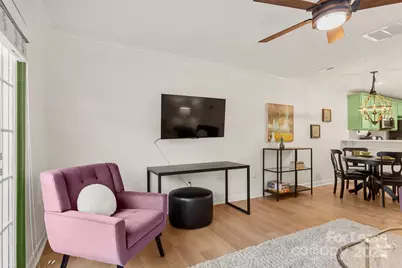 1318 Green Oaks Lane, Charlotte, NC 28205 - Photo 9