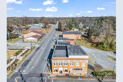 101 E First Street, Lowell, NC 28098 - Photo 5