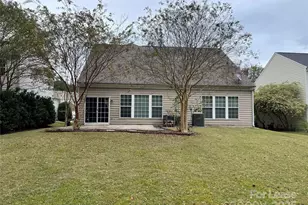 8619 Dennington Grove Ln, Charlotte, NC 28277 - Photo 3