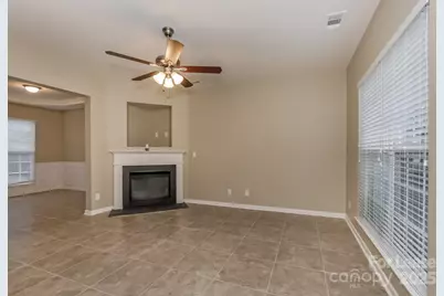 5307 Peachwood Drive, Charlotte, NC 28216 - Photo 3