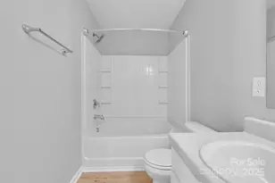 2707 Cochrane Dr, Charlotte, NC 28269 - Photo 17