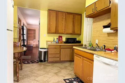 3799 Nc Hwy 18 South, Morganton, NC 28655 - Photo 15