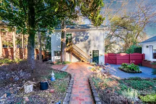 1330 Cedar Ln, Charlotte, NC 28226 - Photo 31