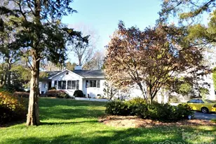 1330 Cedar Ln, Charlotte, NC 28226 - Photo 43