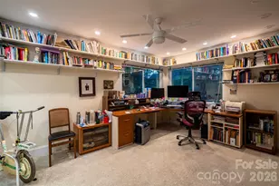 1330 Cedar Ln, Charlotte, NC 28226 - Photo 23