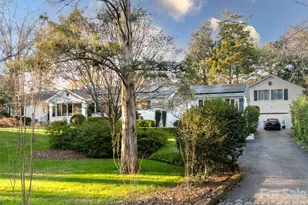 1330 Cedar Ln, Charlotte, NC 28226 - Photo 3