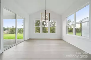 5104 Mint Hbr Wy, Charlotte, NC 28269 - Photo 5