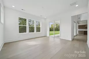 5104 Mint Hbr Wy, Charlotte, NC 28269 - Photo 7