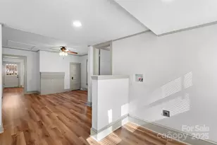 905 W 8th St, Kannapolis, NC 28081 - Photo 17