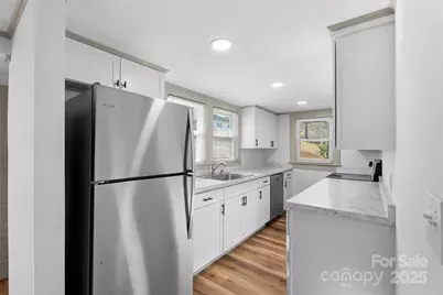 905 W 8th Street, Kannapolis, NC 28081 - Photo 9