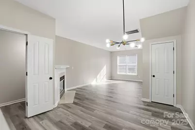 4944 Kotlik Drive, Charlotte, NC 28269 - Photo 15