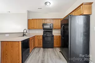 4944 Kotlik Dr, Charlotte, NC 28269 - Photo 17