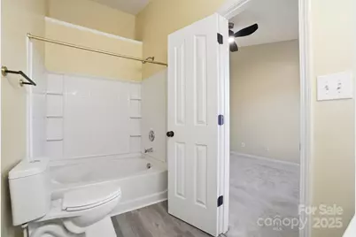 4944 Kotlik Drive, Charlotte, NC 28269 - Photo 5