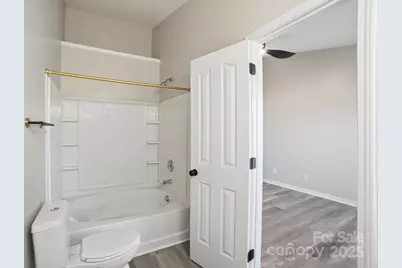 4944 Kotlik Drive, Charlotte, NC 28269 - Photo 29