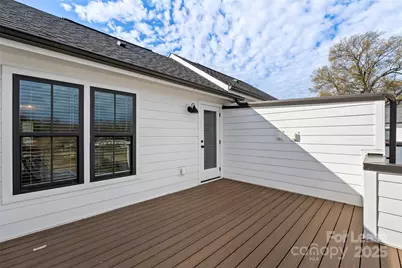 1126 Pegram Crossing Drive, Charlotte, NC 28205 - Photo 25