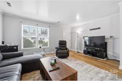 5918 Crape Myrtle Lane, Charlotte, NC 28216 - Photo 5