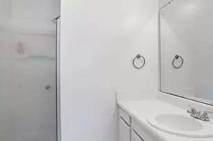 5918 Crape Myrtle Ln, Charlotte, NC 28216 - Photo 15